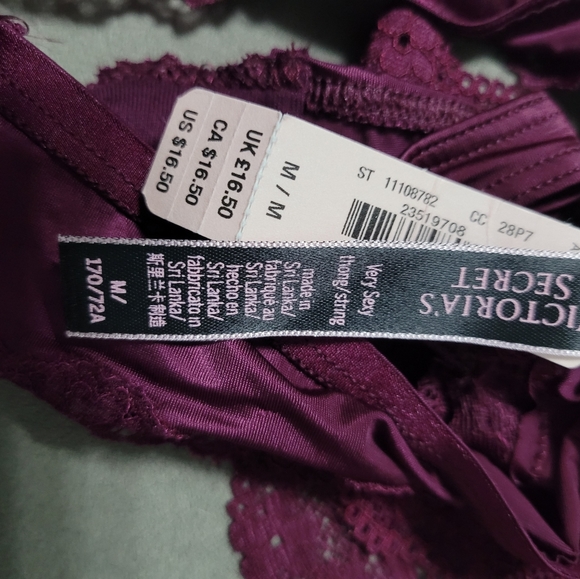 Very Sexy Victoria's Secret Set💜 - Picture 7 of 16